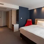 Hotel Express - - Dusseldorf By Ihg 3*