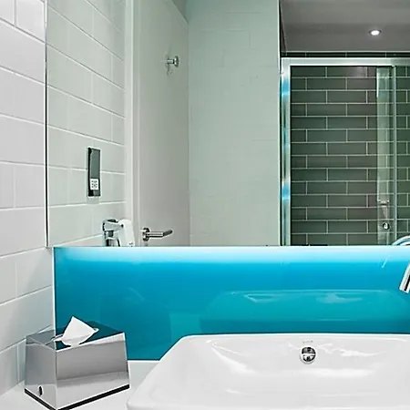 Express - - Dusseldorf By Ihg Hotel