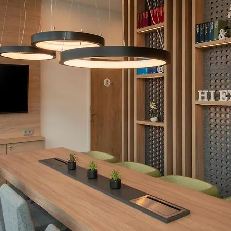 Hotel Express - - Dusseldorf By Ihg