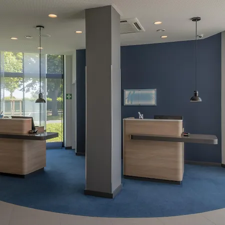 Express - - Dusseldorf By Ihg 3*