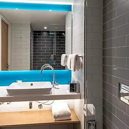 Express - - Dusseldorf By Ihg