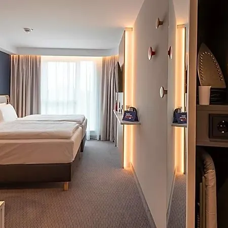 Express - - Dusseldorf By Ihg 3* קרפלד