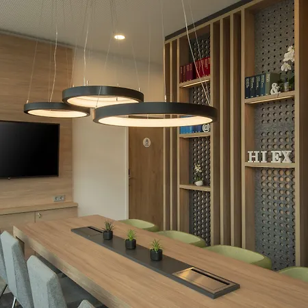 Express - - Dusseldorf By Ihg Hotel
