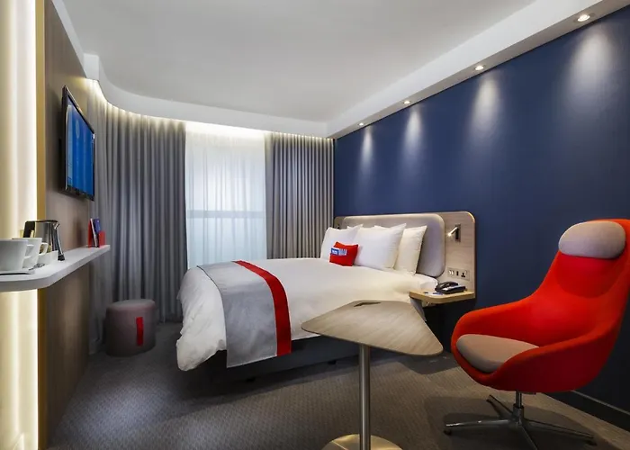 Express - - Dusseldorf By Ihg ホテル 3*