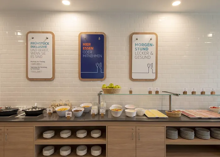 Express - - Dusseldorf By Ihg ホテル クレーフェルト