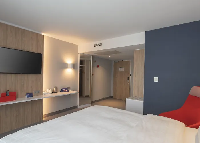 Express - - Dusseldorf By Ihg Hotel 3*