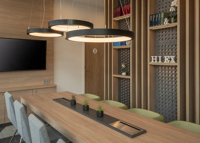 Express - - Dusseldorf By Ihg ホテル 3*